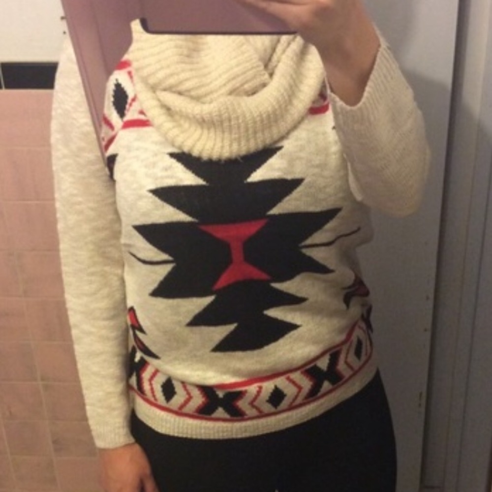 β¨HPβ¨BEIGE RED BLACK TRIBAL SWEATER - Picture 4 of 4